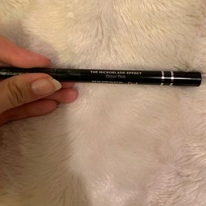 Million dollar brows eyebrow pencil